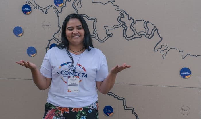 Luz for Caguan Expeditions at V Conecta