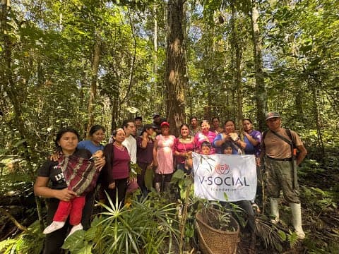 Community Based Tourism: Betty from Sinchi Warmi speaking