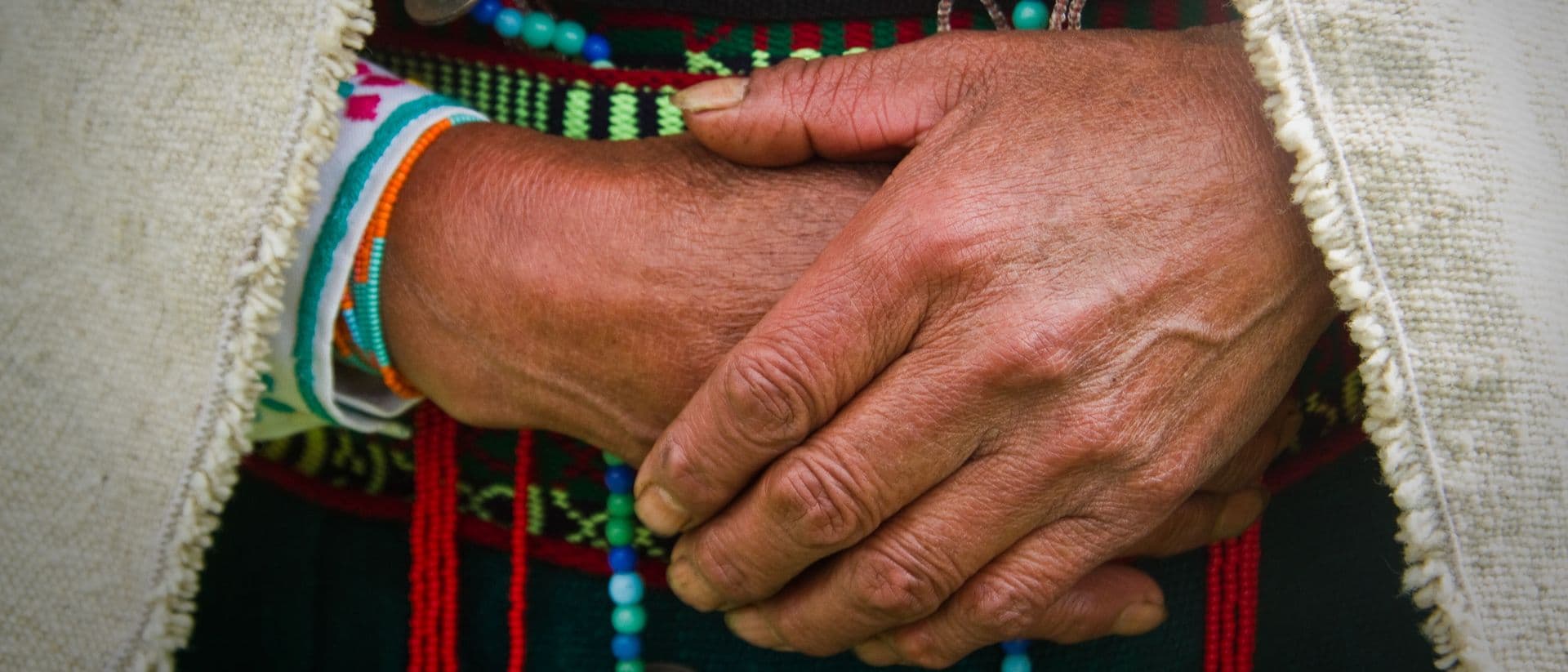 hands header